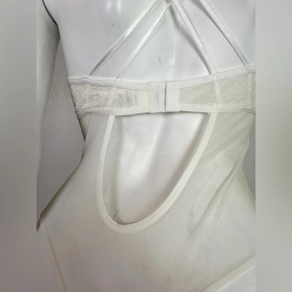 NWT hunkemöller Isabelle Bodysuit size Medium - Picture 16 of 16
